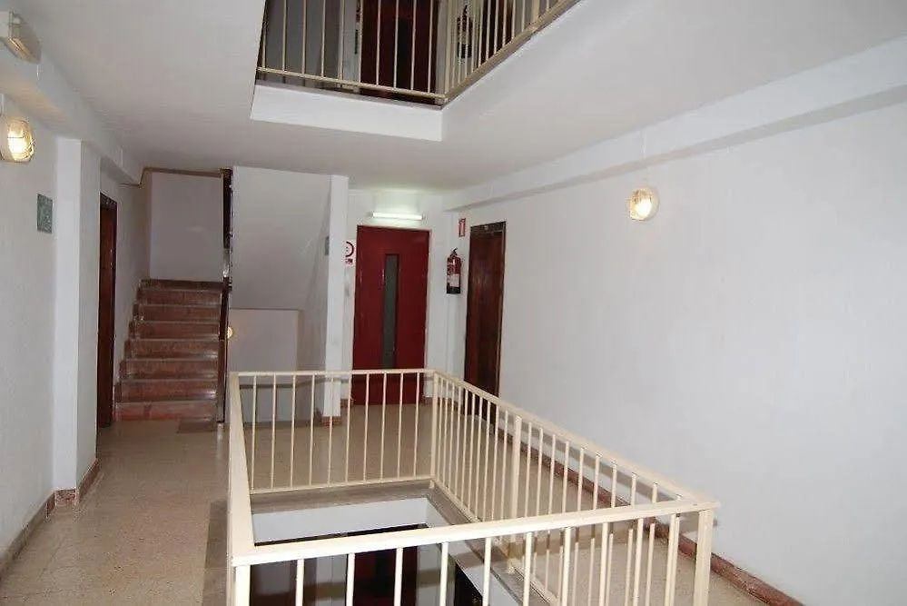 Hotel Estudios Zeus Aries Salou