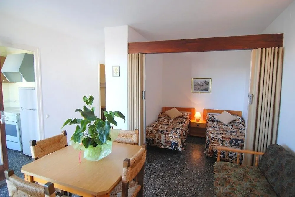 Estudios Zeus Aries Hotel Salou