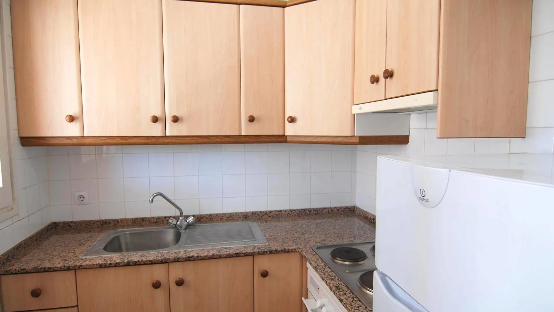 Hotel Estudios Zeus Aries Salou Hiszpania